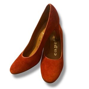 Vintage Petite Burnt Orange Capri Kitten Heels